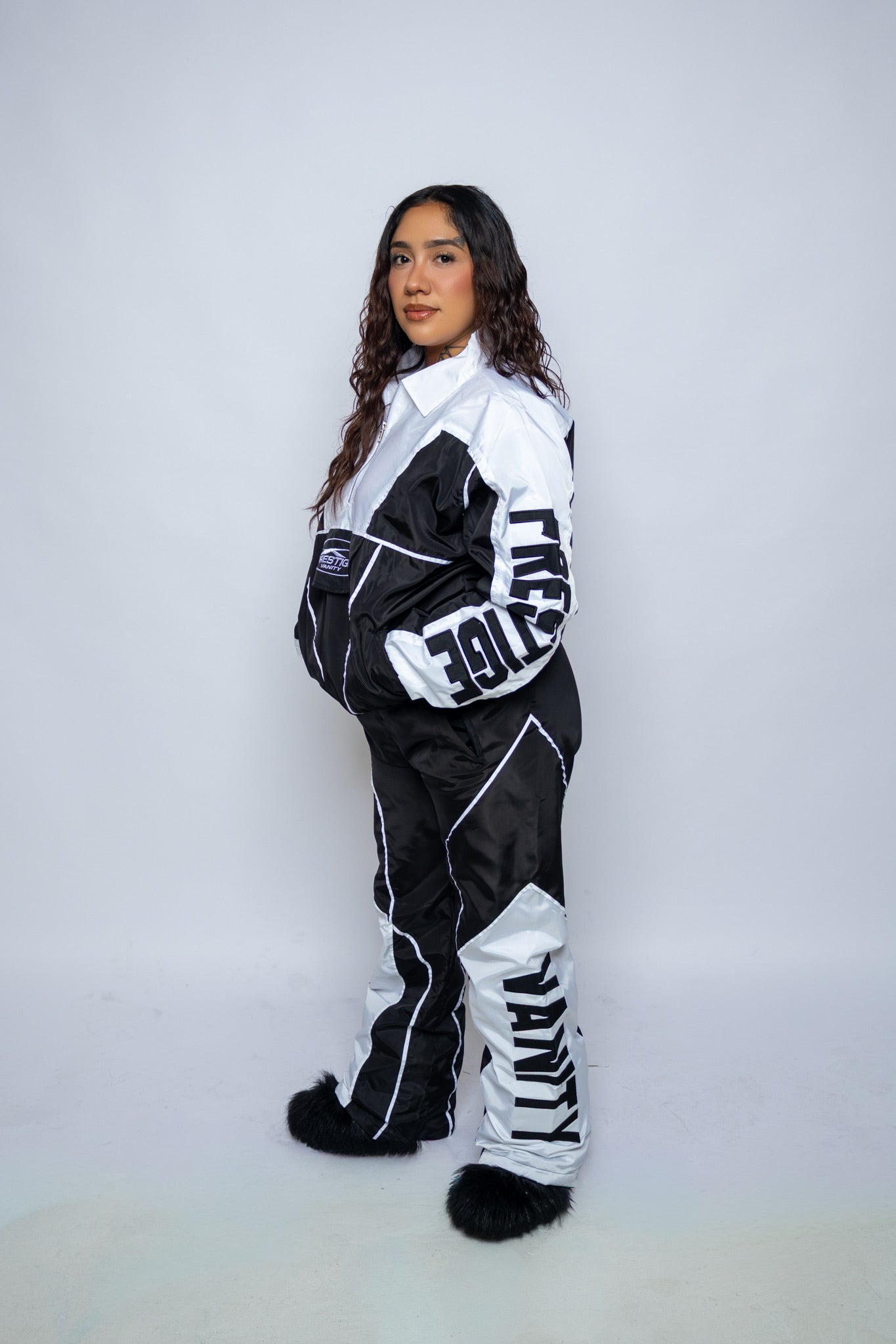 Prestige Exclusive Windbreaker Set